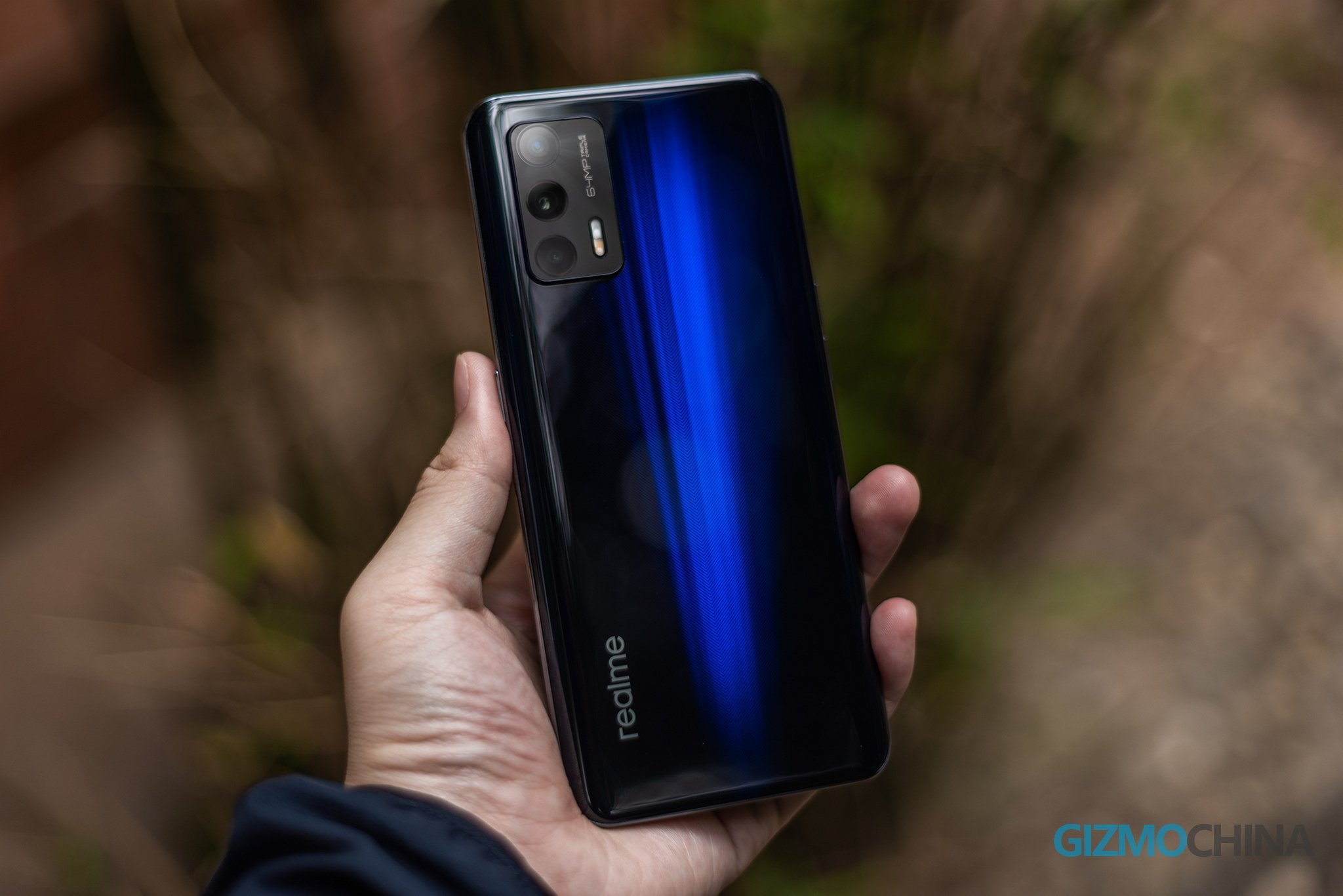 Realme GT Review: a worthy rival of the Redmi K40 Pro