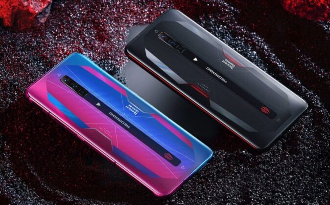 NOKOER 4 Pezzi Pellicola Posteriore Per Nubia Red Magic 6, Morbida E Ultrasottile, Anti Graffio E Anti Impronte, Facile Da Applicare, Trasparente
