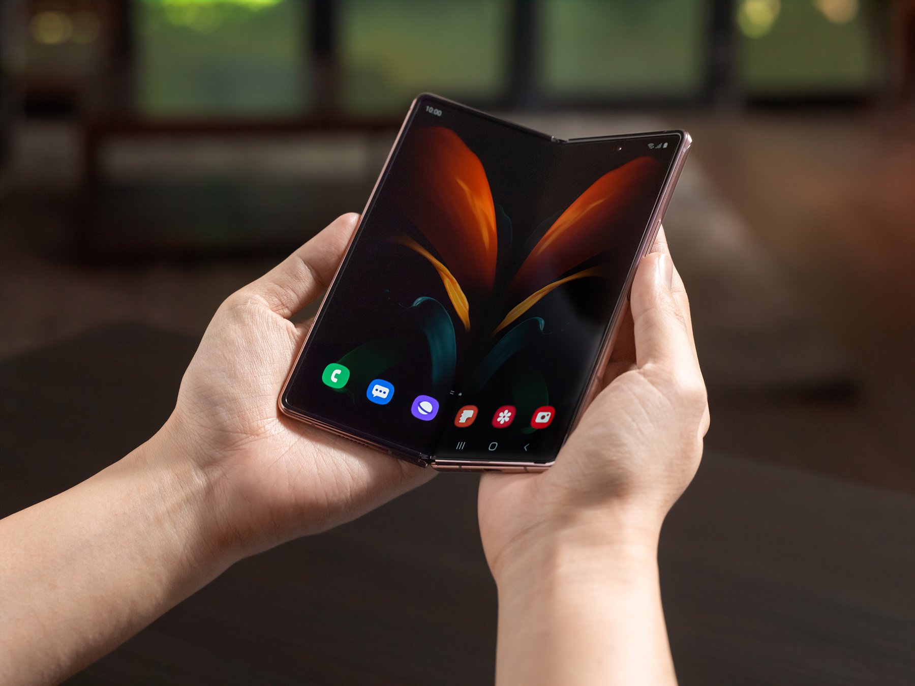 Over 5.1 million foldable and rollable phones expected in 2021 from 8