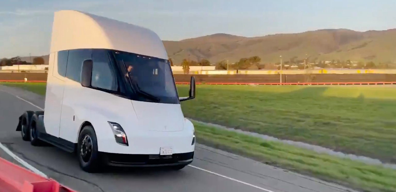 Tesla Semi electric trucks PepsiCo