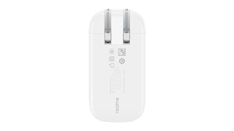 realme 50W mini SuperDart Charger launched as a cheaper rebranded OPPO 50W mini SuperVOOC Charger 10 realme 50W mini SuperDart Charger 02