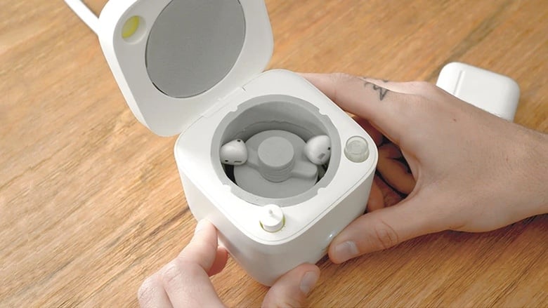 Here's a cute little washing machine that cleans Apple AirPods - Gizmochina