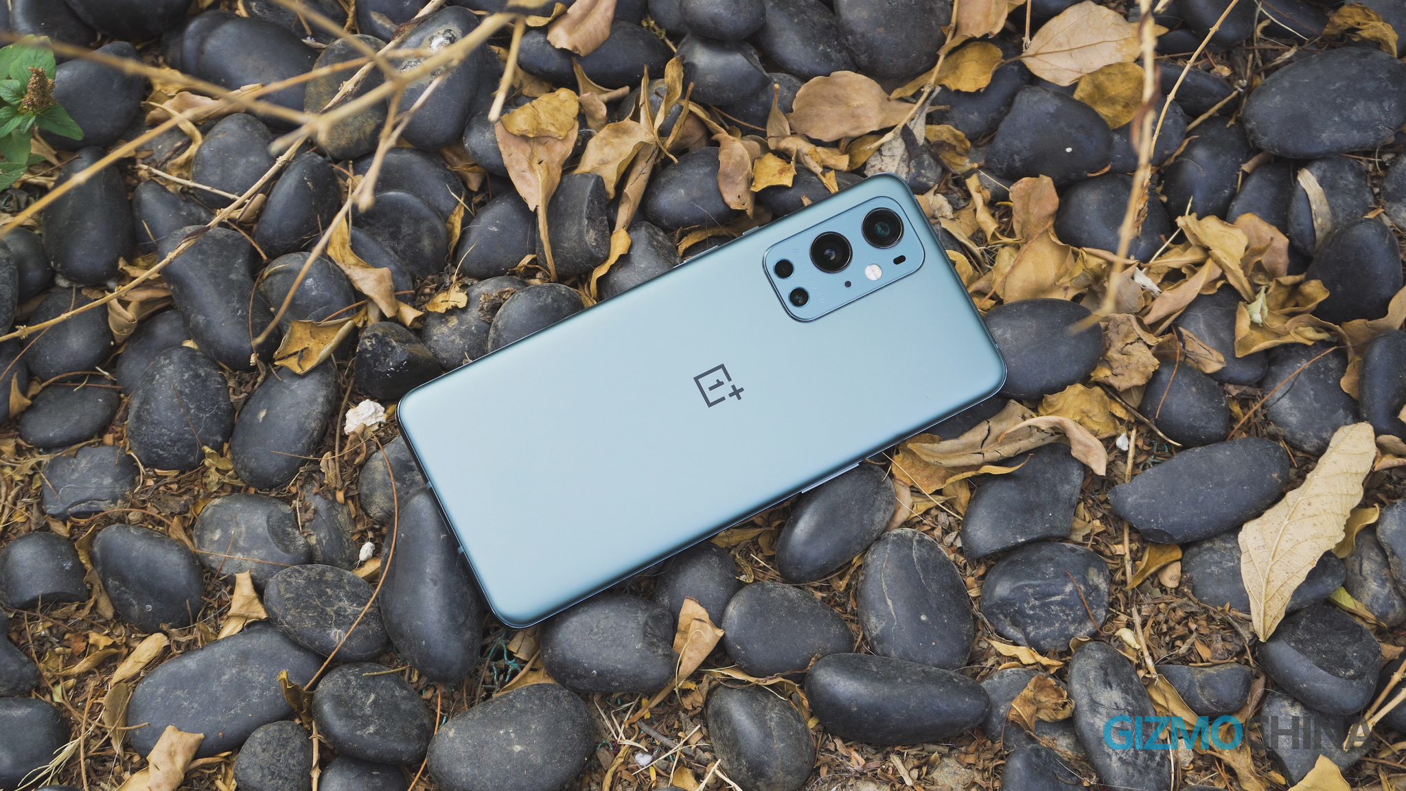 OnePlus 9 Pro Smartphone Review