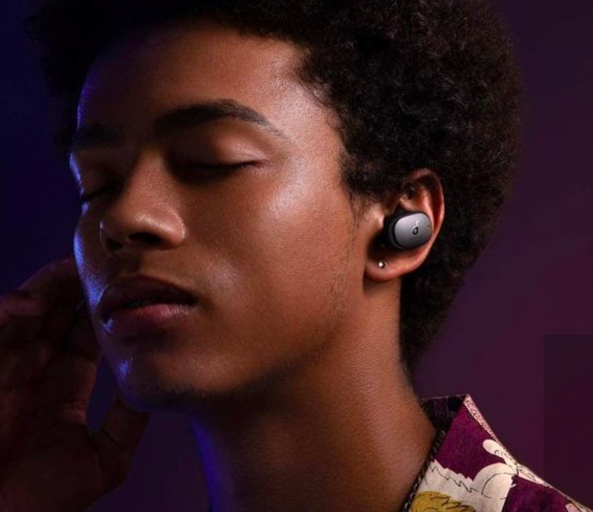 Саундкор наушники приложение. Soundcore liberty 3 pro в ушах. беспроводные наушники soundcore liberty в ухе. либерти 2 про. anker soundcore liberty 3 pro в ушах.