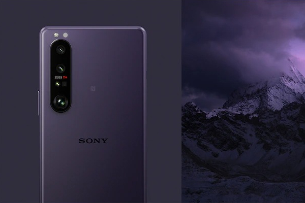Sony Xperia 1 III Frosted Purple Featured 02