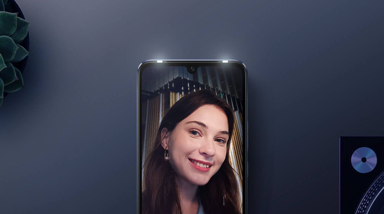 Vivo V21 series front flash