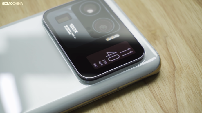Xiaomi-Mi-11-Ultra-Full-Review_-Ultimate-of-Android_-00-09-32--696x392.png