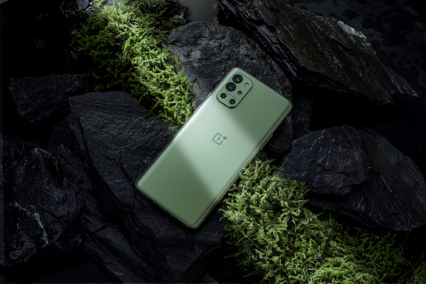 OnePlus 9R Qingyu Greeen Featured 03