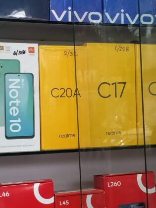 realme C20A Retail Box Leak 02