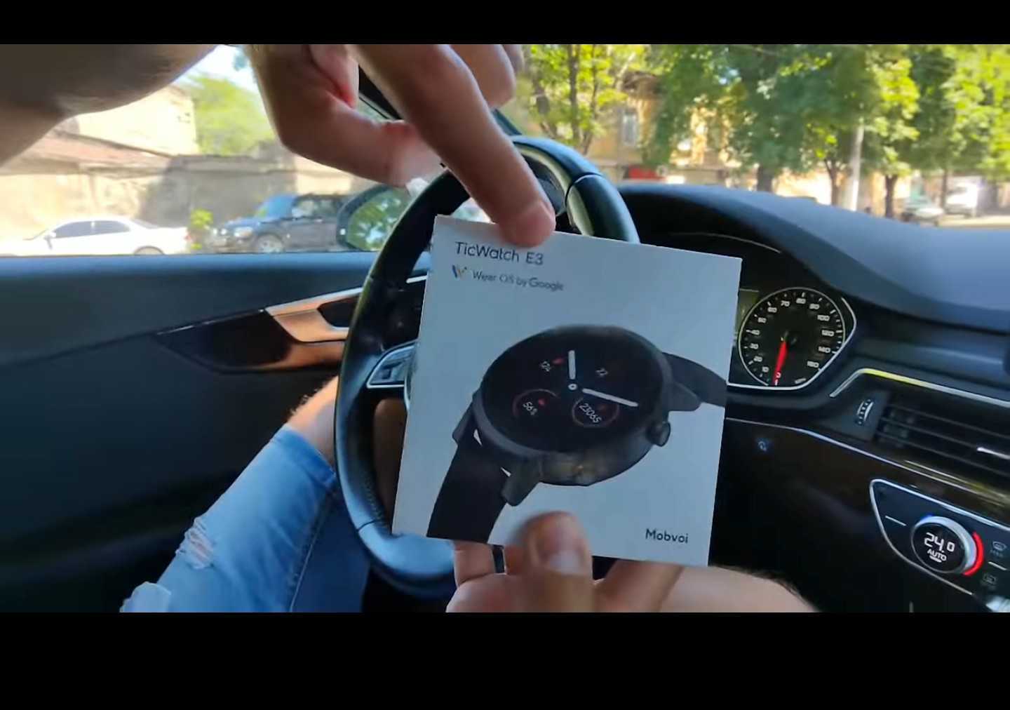Mobvoi e3. Mobvoi Ticwatch e3