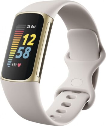 Fitbit Charge 5 white