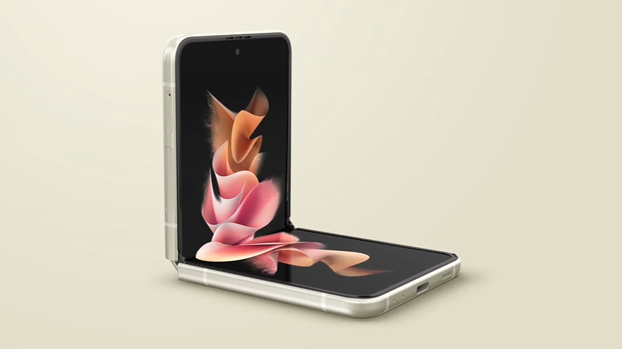 Galaxy Z Flip3 featured