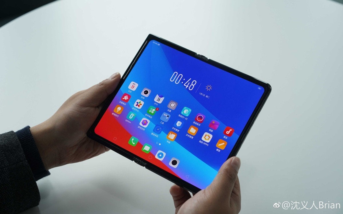 Oppo foldable phone rumored to launch soon with an LTPO display