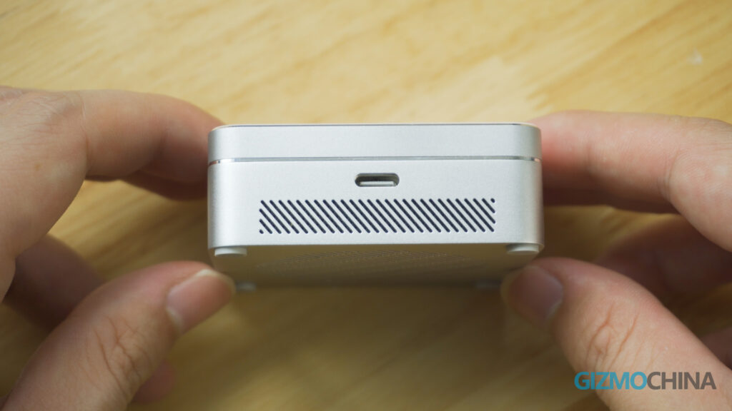 Realme Magdart charger hands on 16