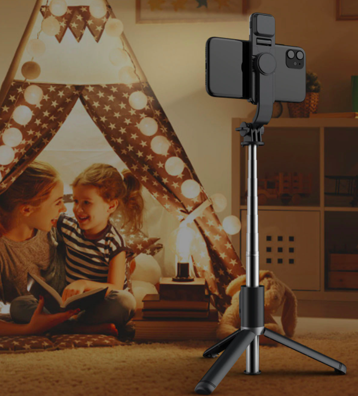 FANGTUOSI Bluetooth Selfie Stick cum Tripod with Fill Light