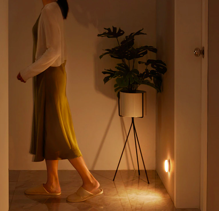 Moonshadow Sensor Night light