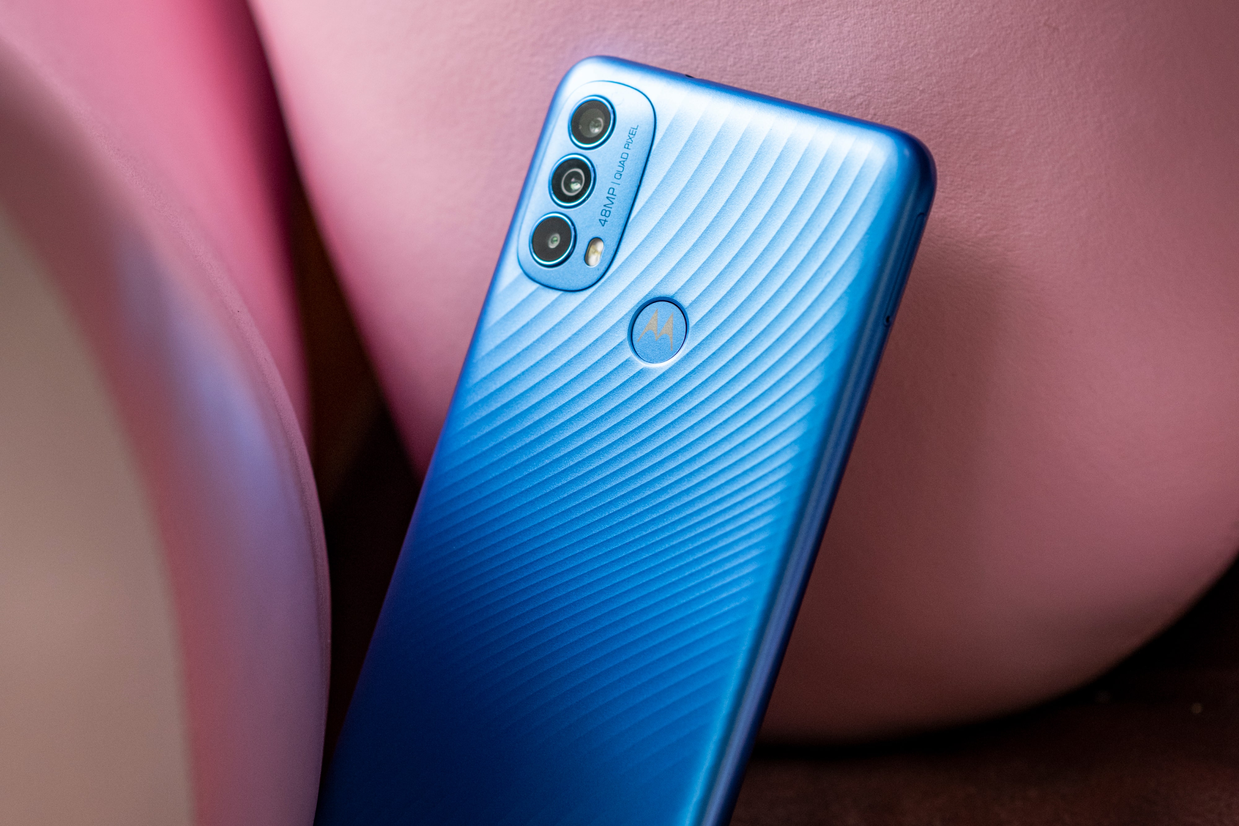 Motorola Moto E30 Digital Blue Featured A