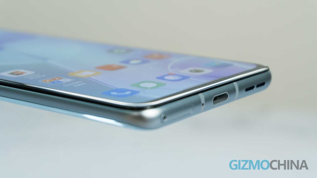 OnePlus 9RT USB-C Hands on 06