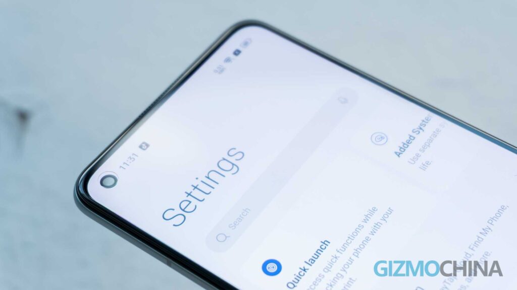 OnePlus 9RT bezels Hands on 07