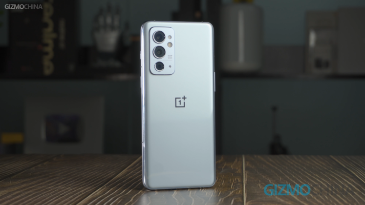 OnePlus 9RT review featured