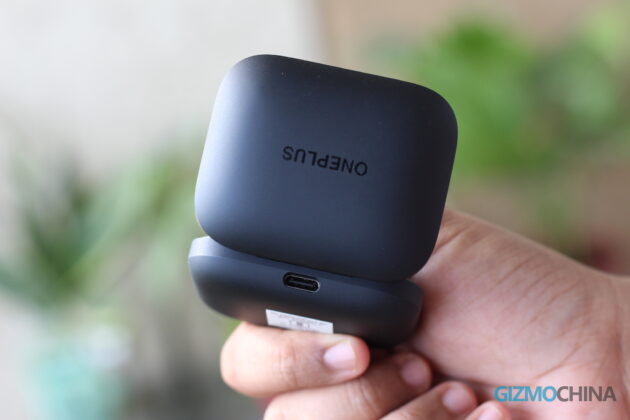 OnePlus Buds Pro Review Wireless Charging