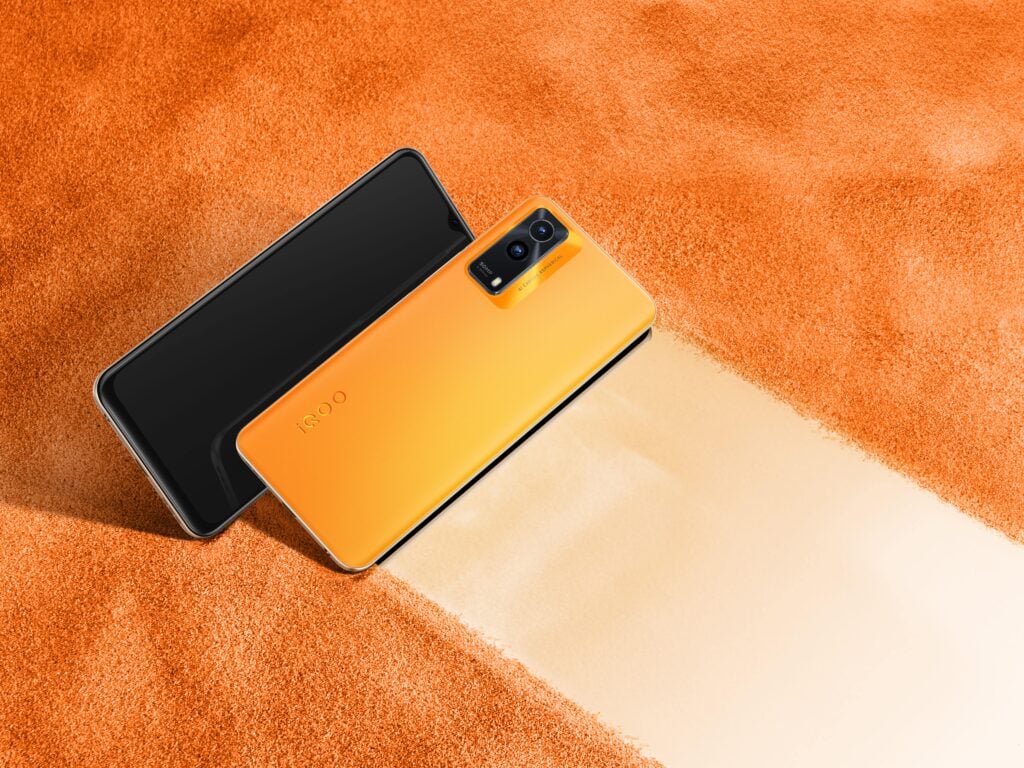 iQOO Z5x Sandstone Orange Featured A