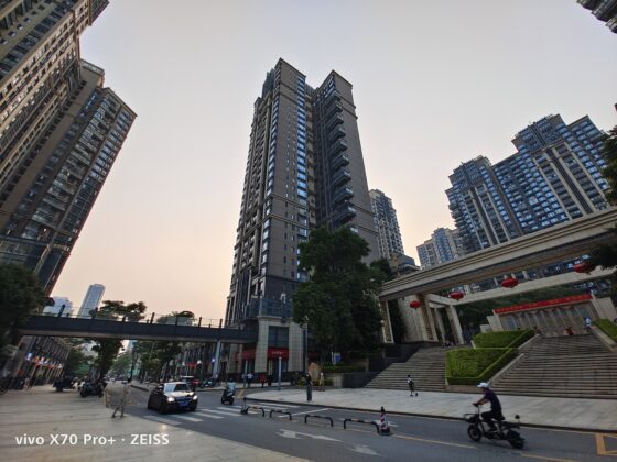 vivo x70 pro plus UW (4)