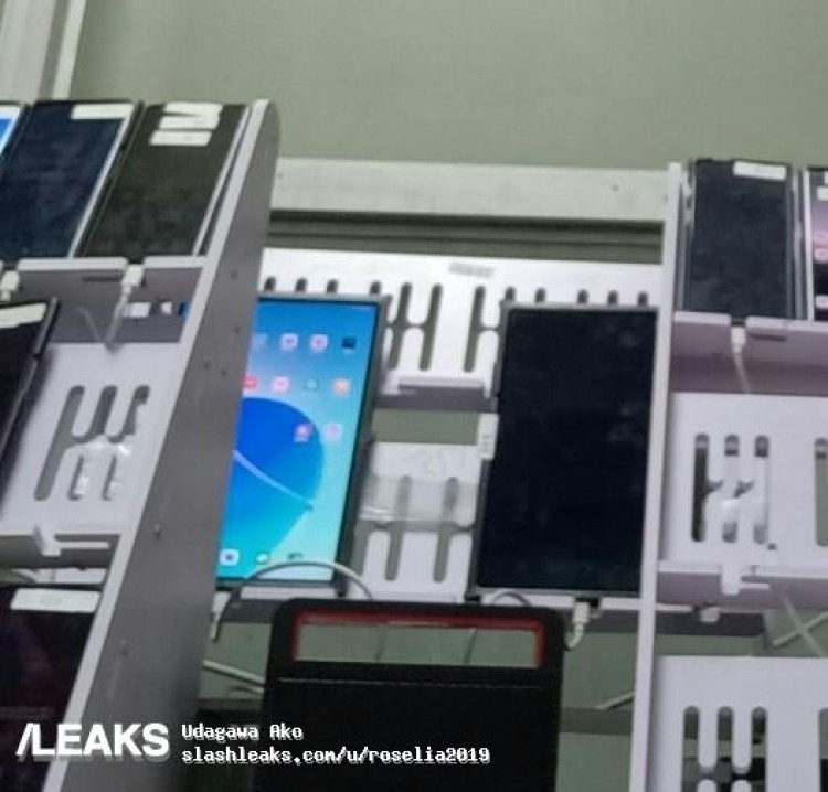 OPPO tablet prototype-