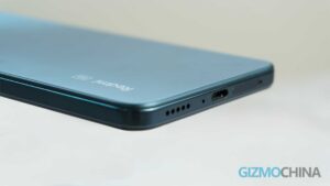 Redmi Note 11 Pro Plus review USB-C