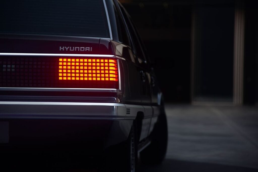 hyundai grandeur ev rear