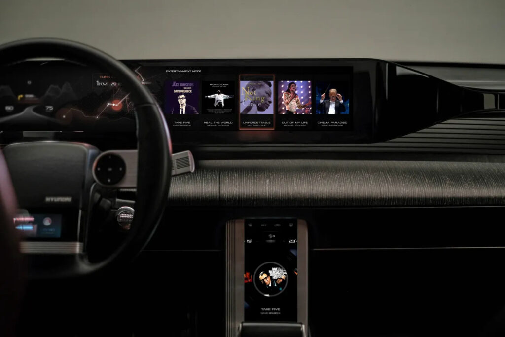 This retrofitted Hyundai Grandeur EV is a perfect ode to '80s car design