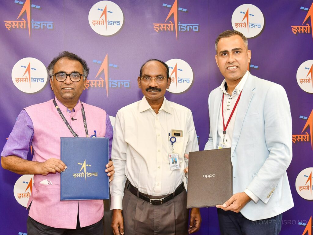 ISRO OPPO MoU NavIC Messaging Services