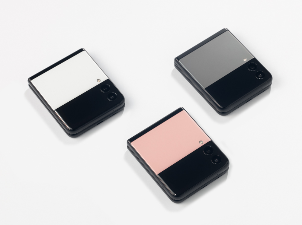 Samsung Galaxy Z Flip 3 Featured B