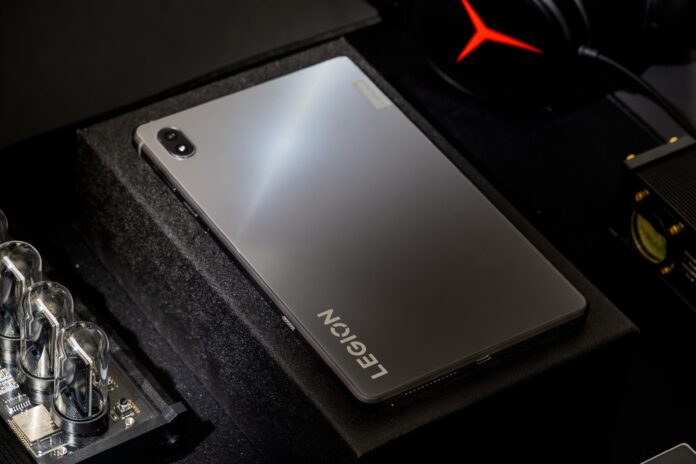 Lenovo Legion Y700 (2023) Gaming tablet to feature Snapdragon 8+ Gen 1 ...