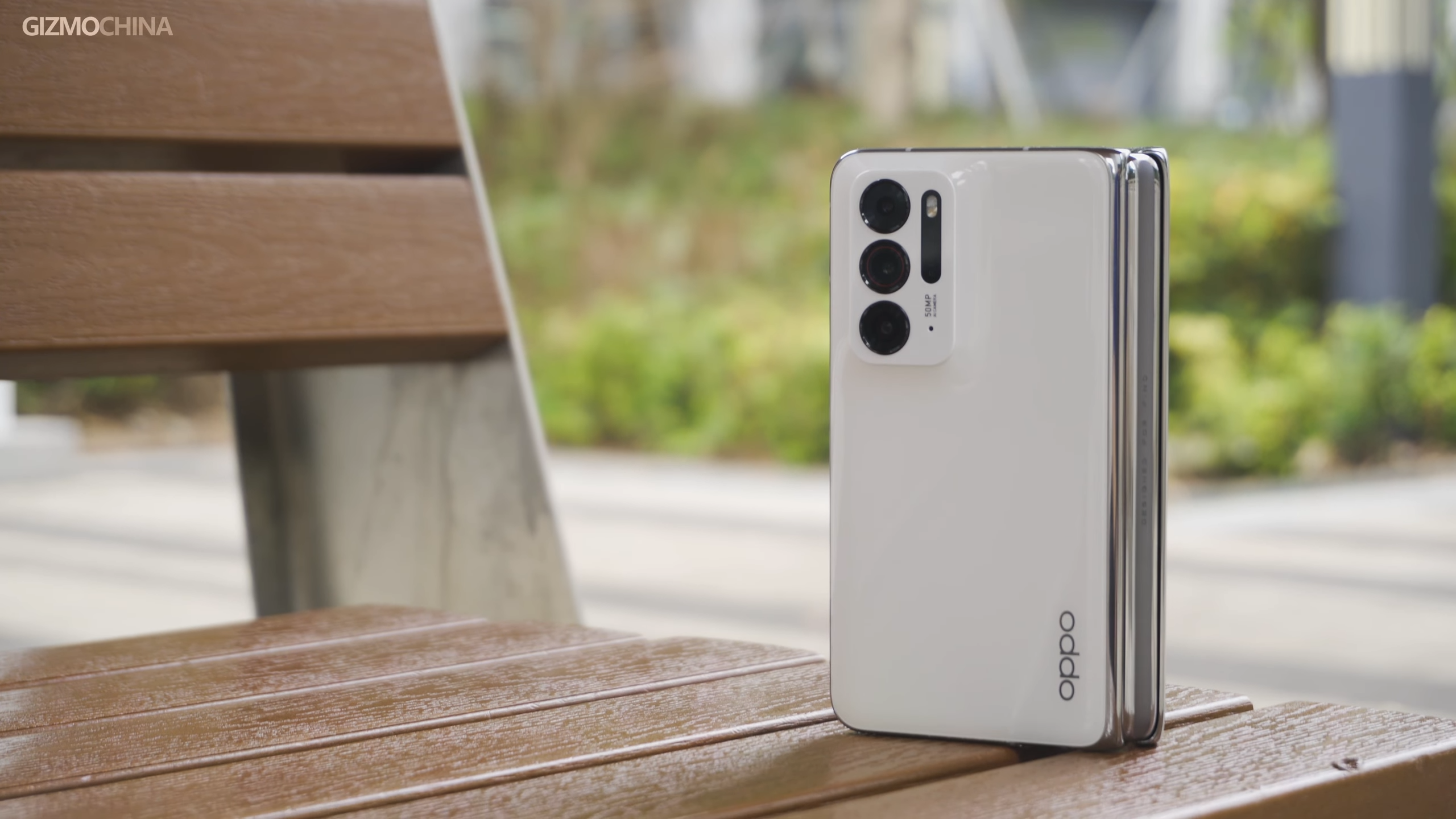 OPPO FIND N ホワイト Oppo Find N2 Foldable 5G android smartphone - 12GB RAM