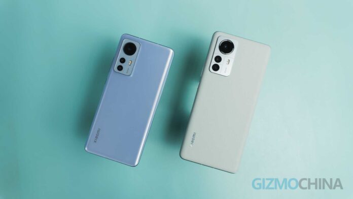 Xiaomi 12 and 12 Pro 10