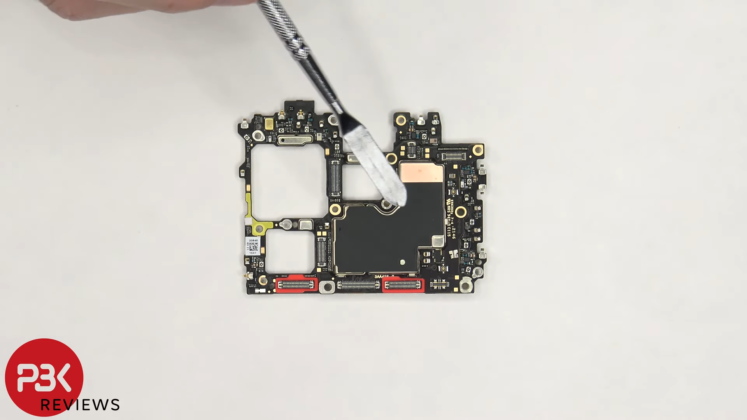 oneplus 10 pro motherboard