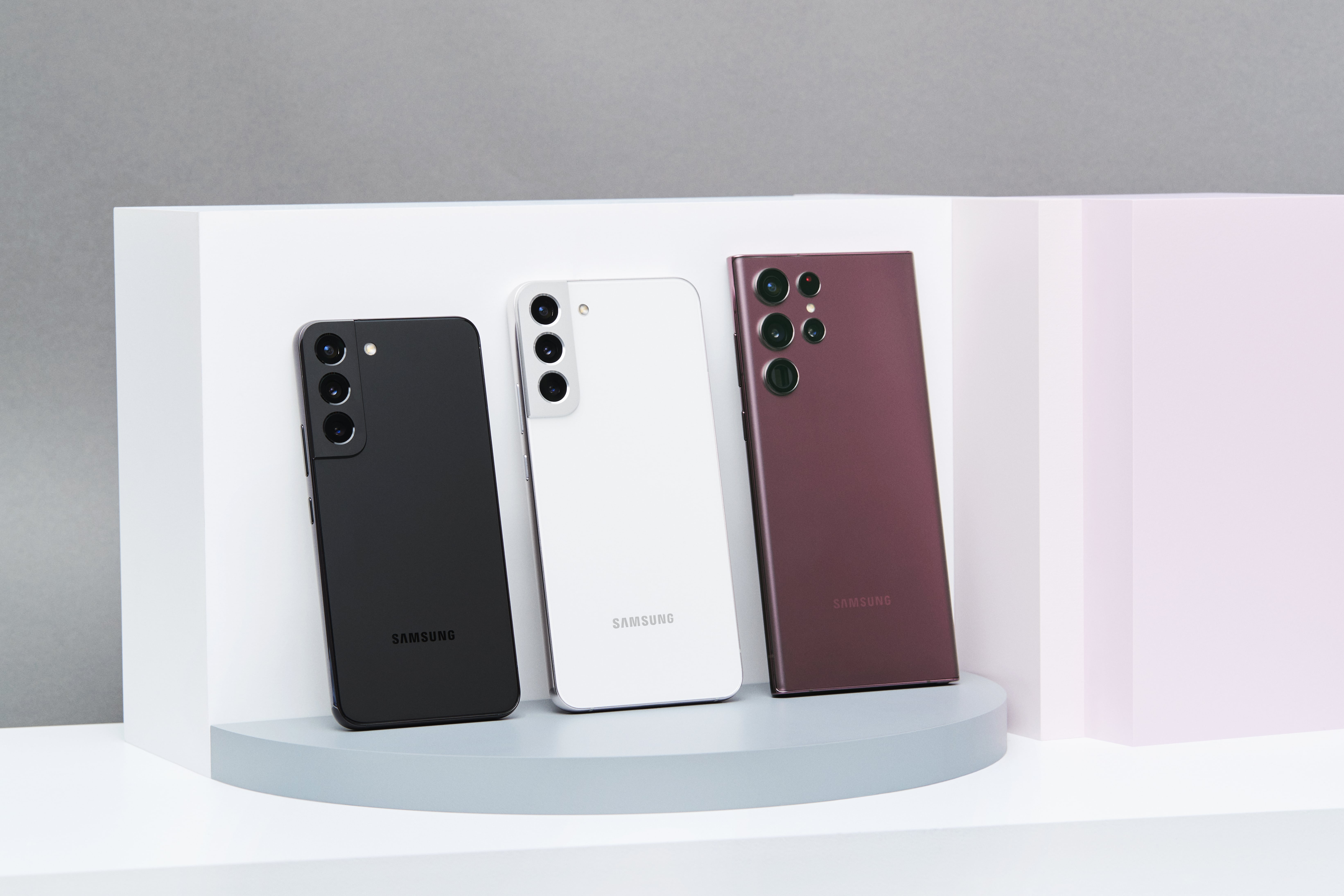Смартфон galaxy s23. Новый самсунг 2022 s22. Самсунг галакси s22 ультра. Samsung 22 Ultra. Самсунг галакси с 22 ультра.