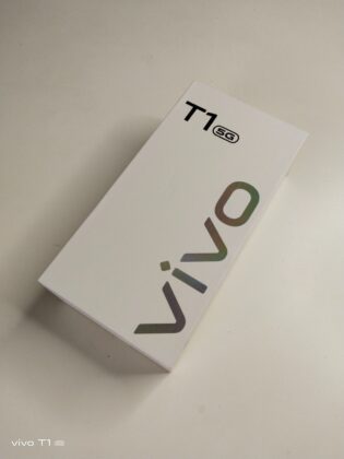 Vivo T1 5G box
