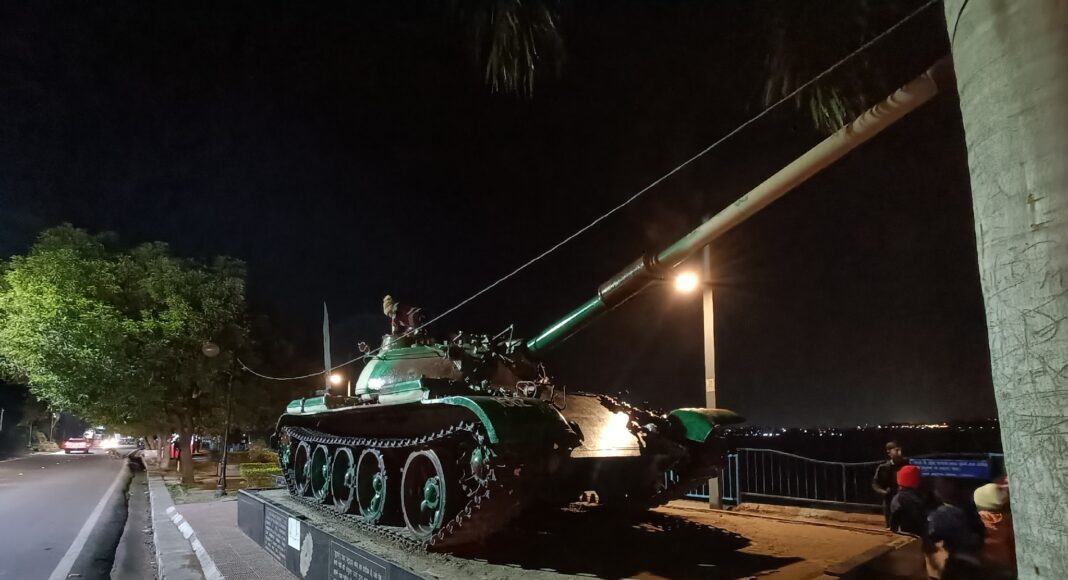 oppo-reno7-5g-night-sample_4