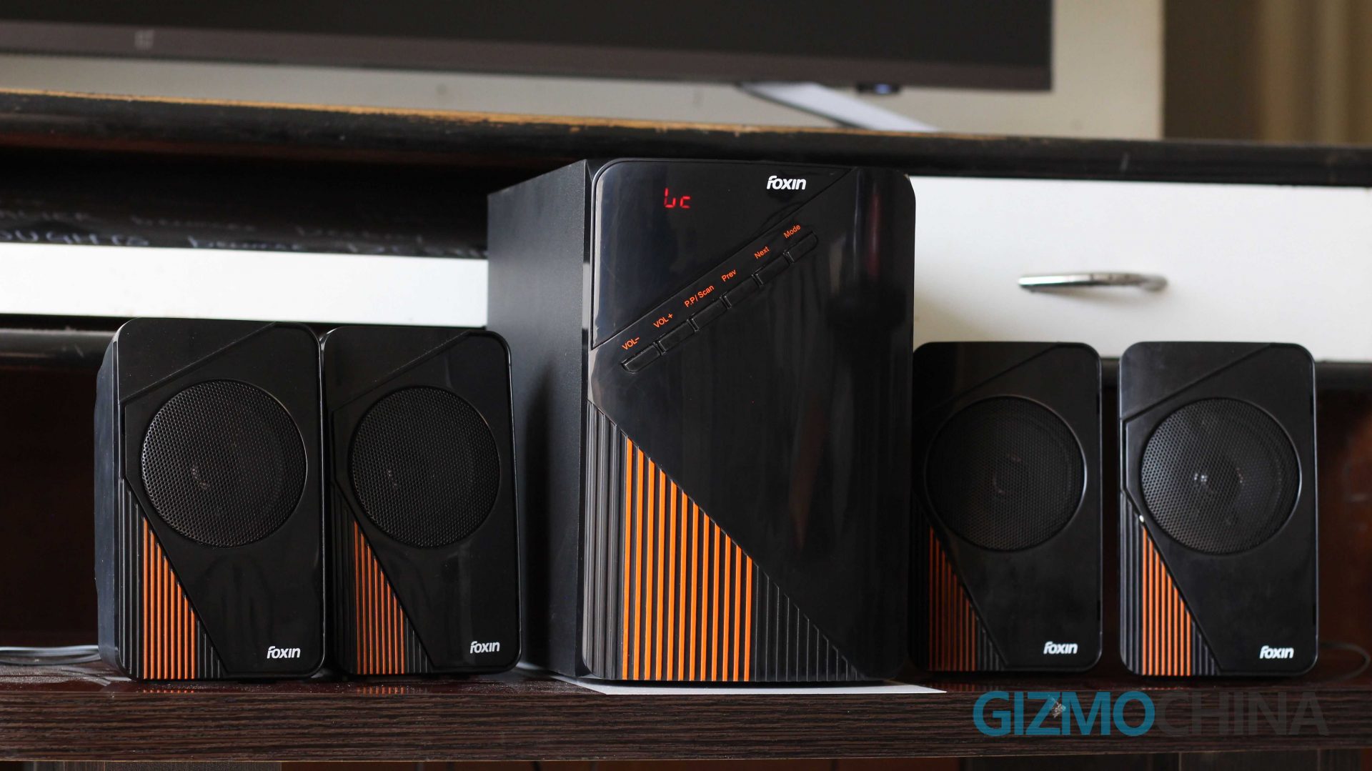 Foxin 4040 Speaker System Review: Affordable 4.1 Bluetooth speakers for your laptop - Gizmochina
