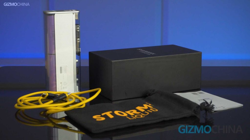Storm2 Slim power bank review 21