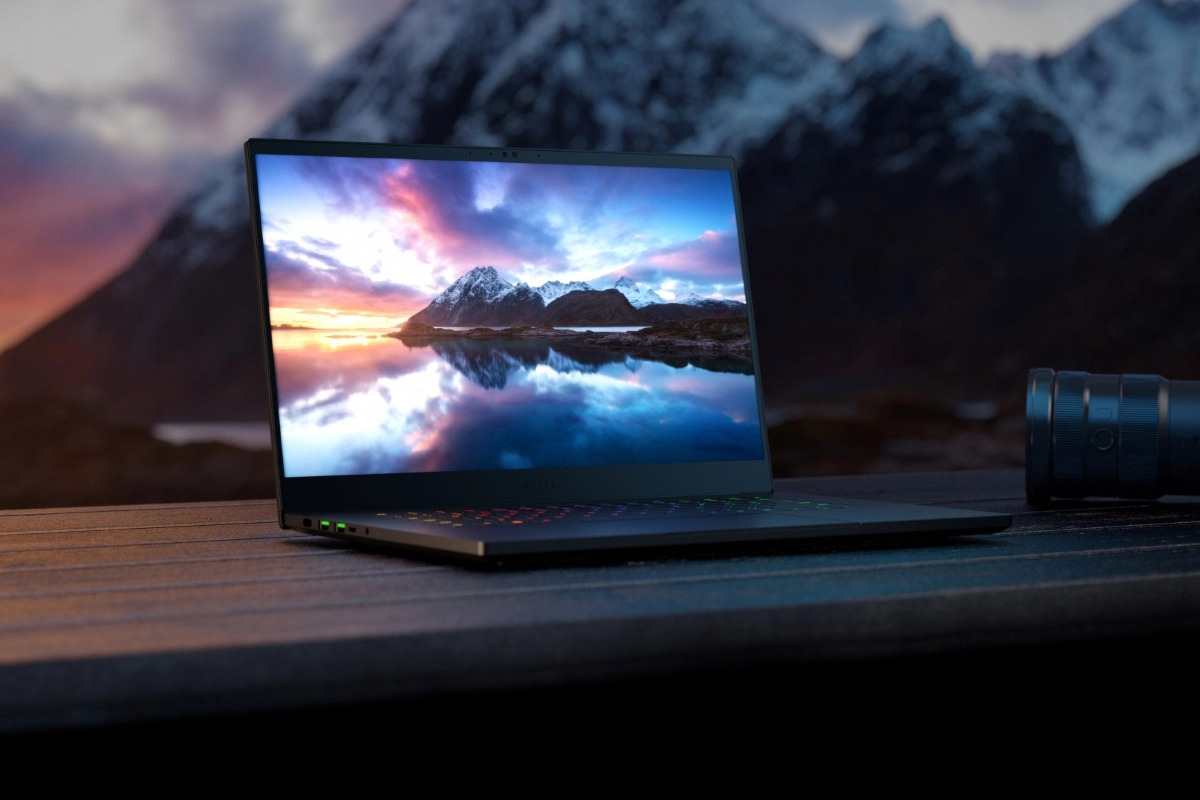 Razer Blade 15 OLED Laptop