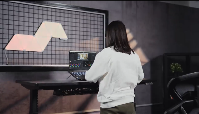 Lenovo анонсувала новий електричний підіймальний стіл T7 зі швидкістю підйому до 55 мм/с