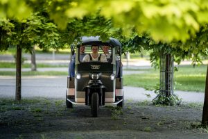 Audi-Nunam e-rickshaw concept