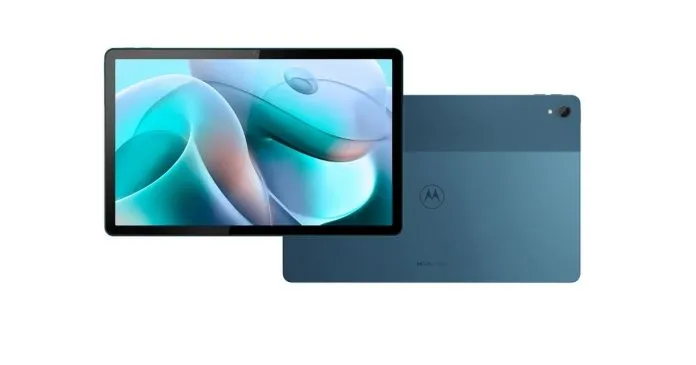 Moto Tab G70