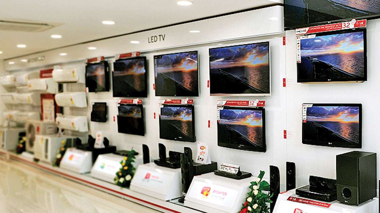 Smart TV market in India grows 74 percent YoY in Q2, 2022; OnePlus bags