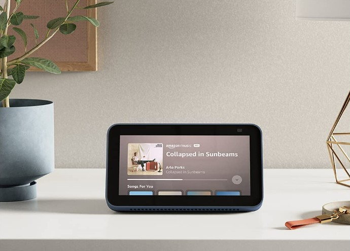 Echo Show 5 - 2nd Gen Smart Display