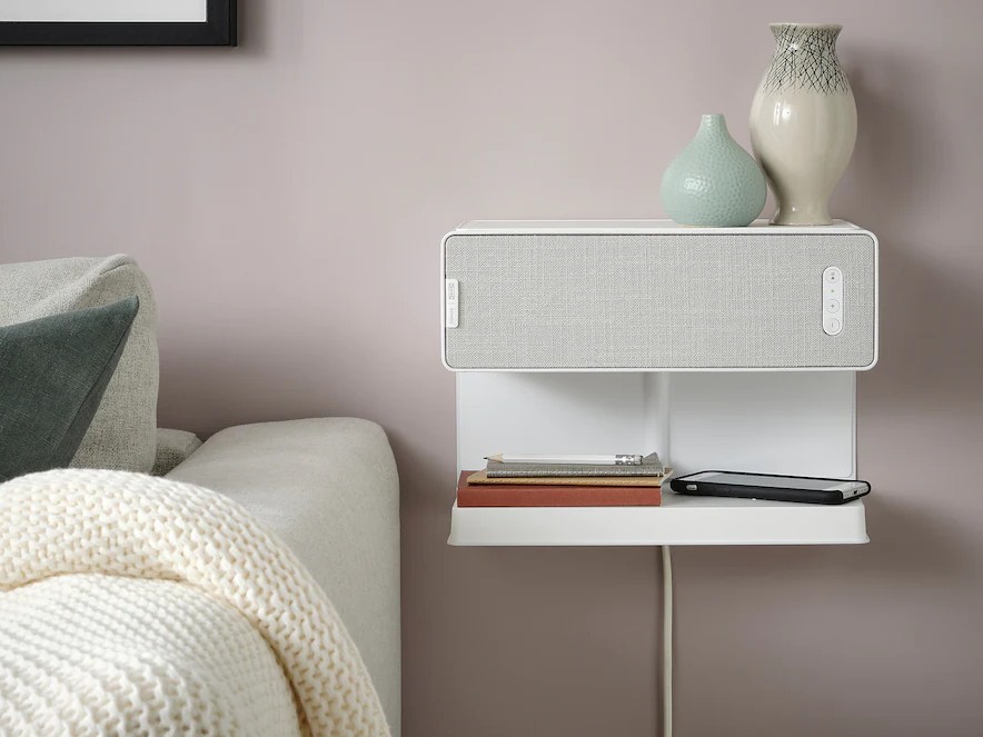 IKEA SYMFONISK shelf with a wireless charger