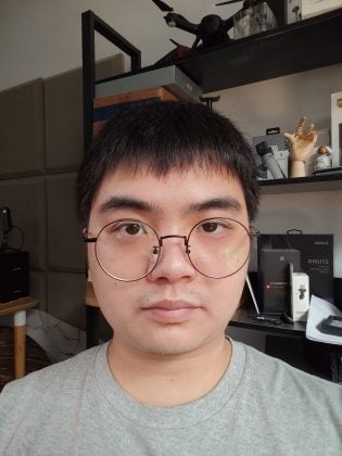 mix fold 2 selfie